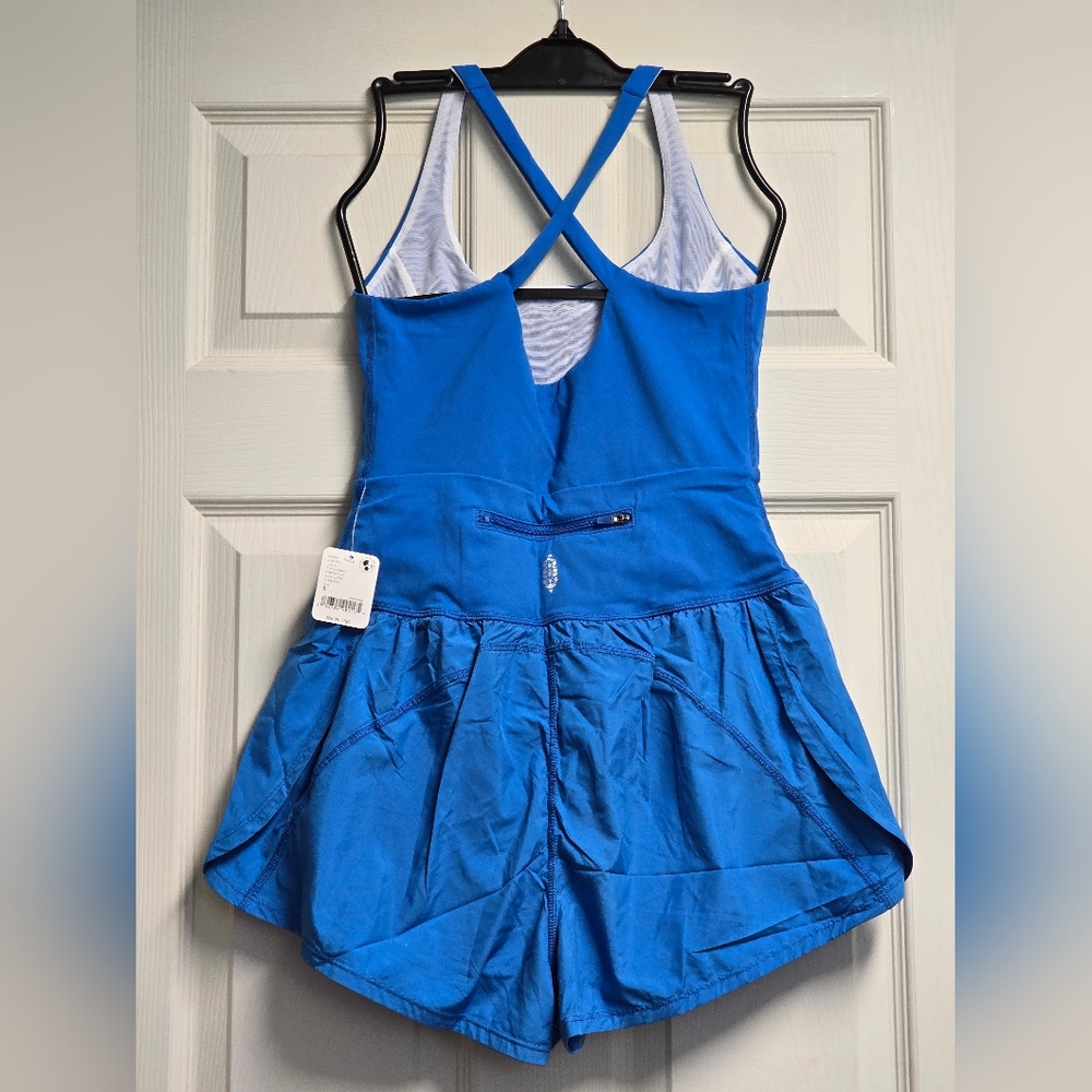 NWT FP MOVEMENT RIGHTEOUS RUNSIE ROMPER - Picture 2 of 2